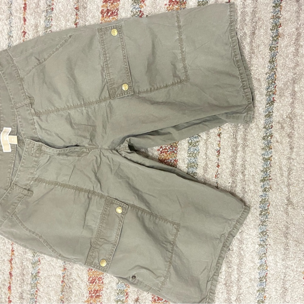Michael Kors Women's Cargo Shorts in Gray